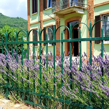 拉弗洛纳切旅馆 Garessio