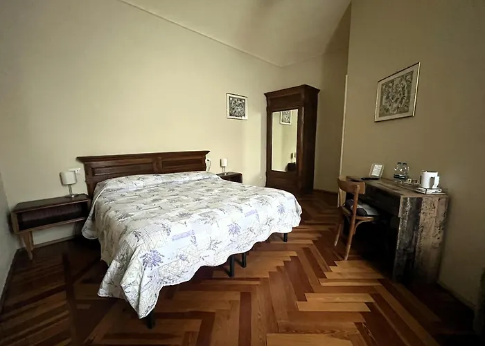 招待所 拉弗洛纳切旅馆 Garessio